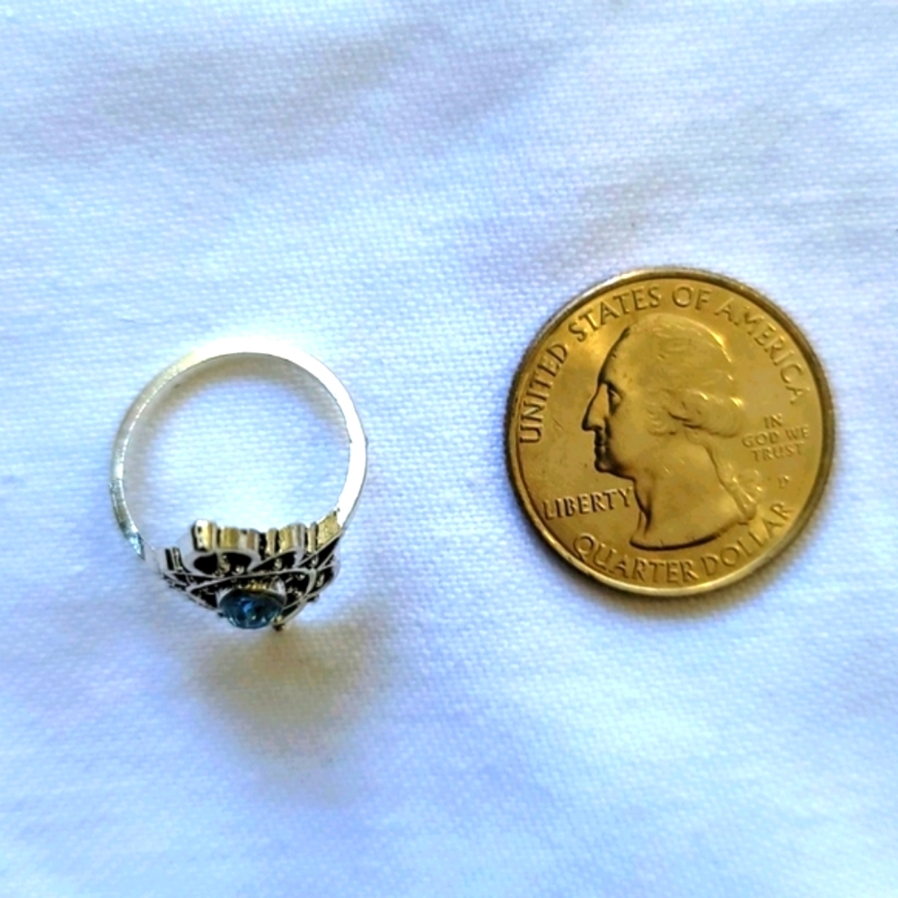 Vintage Silver With Blue Jewel Ring Size 5.5 Women's Jewelry - Picture 2 of 2